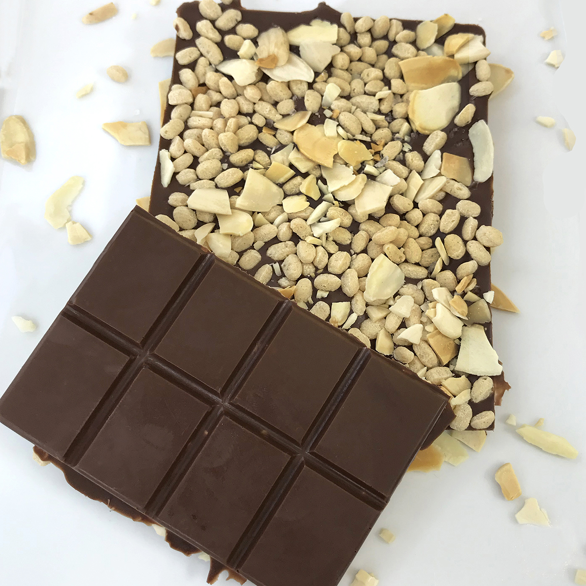Keto almond crispy chocolate bar